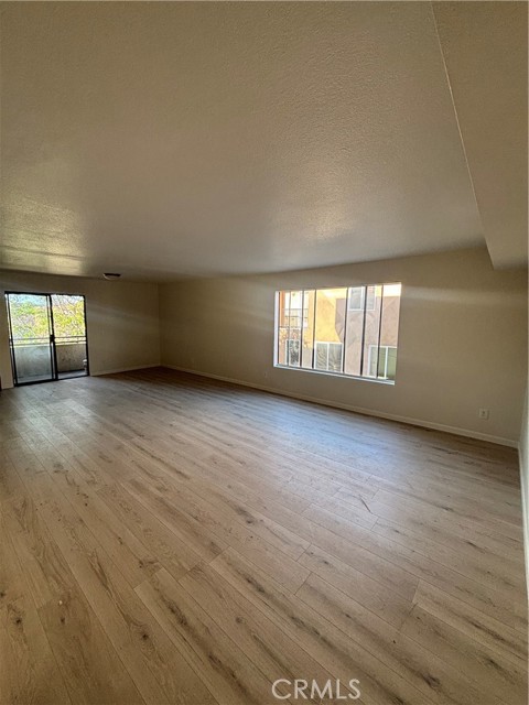 10901 LAUREL CNY BLVD #209, San Fernando CA: https://media.crmls.org/medias/f8f2e1f0-2b19-4b49-8cd6-1c47087ad448.jpg