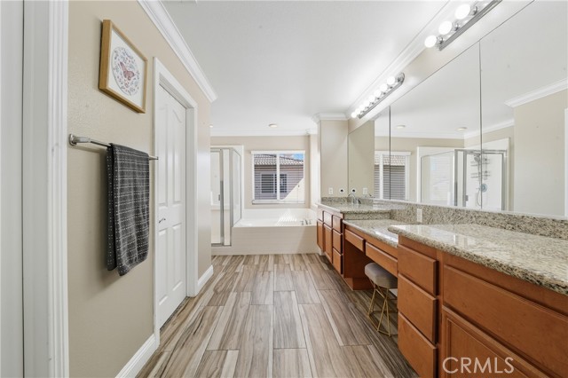 Image 23 of 37 For 27687 Fairmont