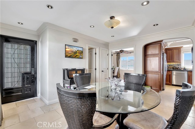 150 Cress Street, Laguna Beach CA: https://media.crmls.org/medias/f8f5577c-2039-48f1-9722-85fb4ba679c2.jpg
