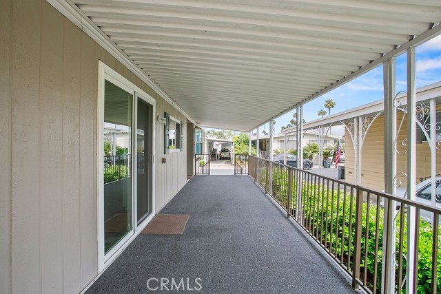 Detail Gallery Image 4 of 27 For 24921 Muirlands Bld #23,  Lake Forest,  CA 92630 - 2 Beds | 2 Baths
