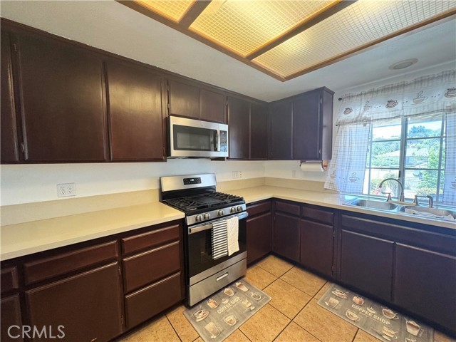 Detail Gallery Image 14 of 24 For 7446 Bangor Ave, Hesperia,  CA 92345 - 3 Beds | 2 Baths