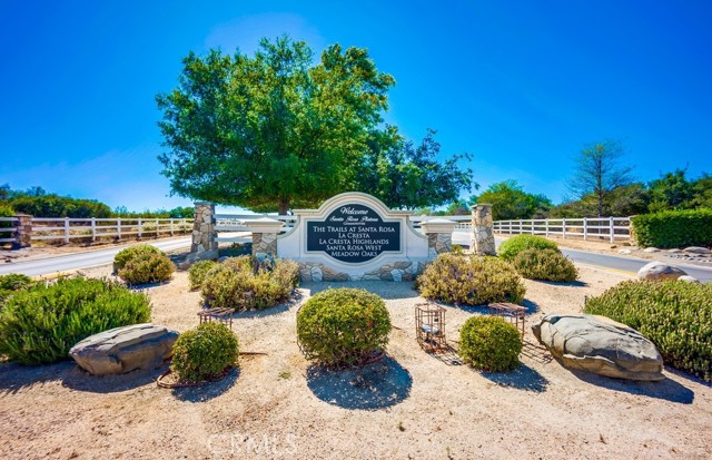 Detail Gallery Image 1 of 73 For 39555 Avenida Bonita, Murrieta,  CA 92562 - 5 Beds | 4 Baths