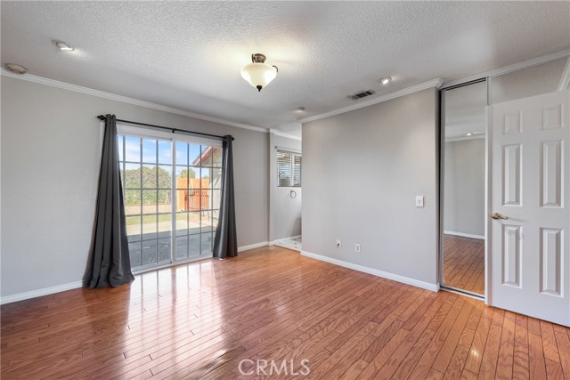 1042 Bassett Court, San Dimas CA: https://media.crmls.org/medias/f8f6b380-499e-4d8f-bde0-69db0ef14a69.jpg