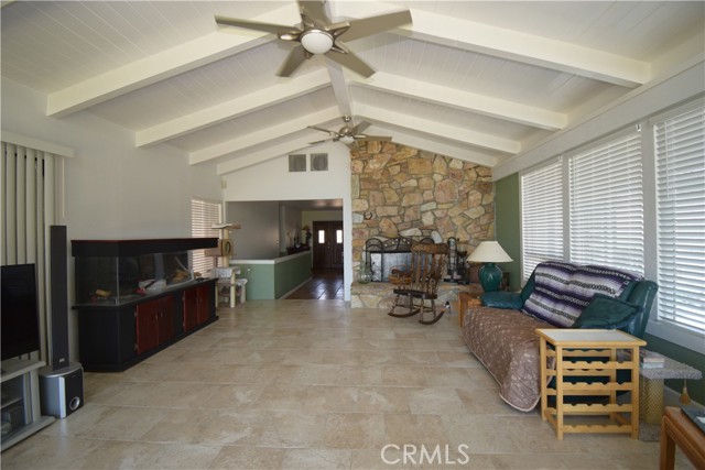Detail Gallery Image 8 of 31 For 26641 Ironwood Ave, Moreno Valley,  CA 92555 - 4 Beds | 3 Baths