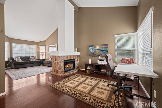 Detail Gallery Image 8 of 26 For 36 Woodswallow Ln, Aliso Viejo,  CA 92656 - 4 Beds | 3 Baths