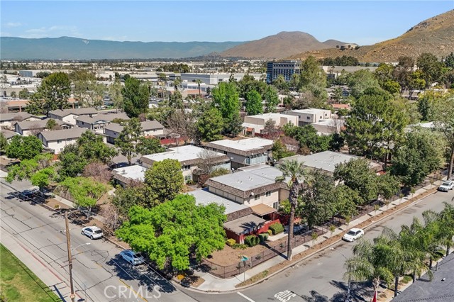 Detail Gallery Image 32 of 48 For 2561 Gonzaga Ln, Riverside,  CA 92507 - 3 Beds | 2 Baths