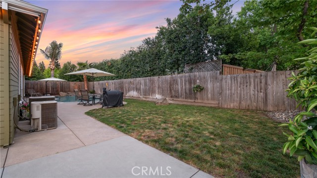 Detail Gallery Image 12 of 60 For 347 Weymouth Way, Chico,  CA 95973 - 4 Beds | 3/1 Baths