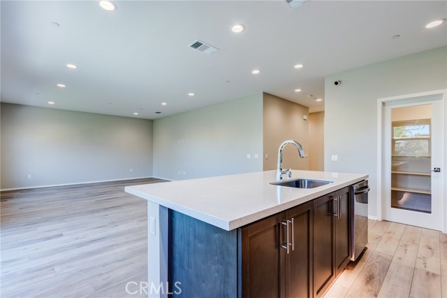 13139 Upland Court, Hesperia CA: https://media.crmls.org/medias/f8f8ea08-2672-47db-b170-b6cdc2366c7e.jpg