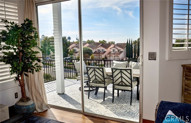 7080 Via Del Mar, Rancho Palos Verdes CA: https://media.crmls.org/medias/f8f93d3c-552c-458d-b43a-d8f0b19647e0.jpg