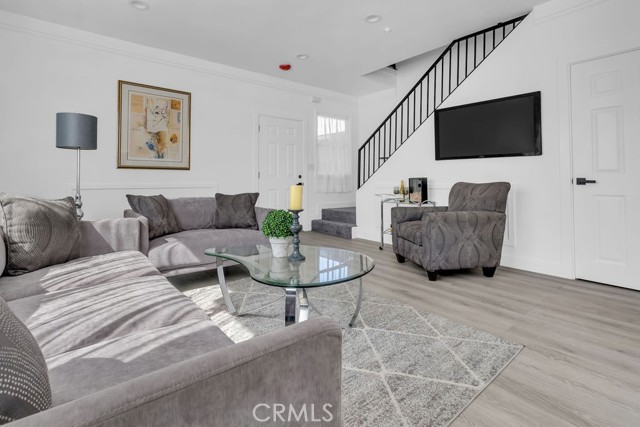 2032 E Stockwell, Compton CA: https://media.crmls.org/medias/f8f96700-a88c-43d6-ab49-bb31850ed763.jpg