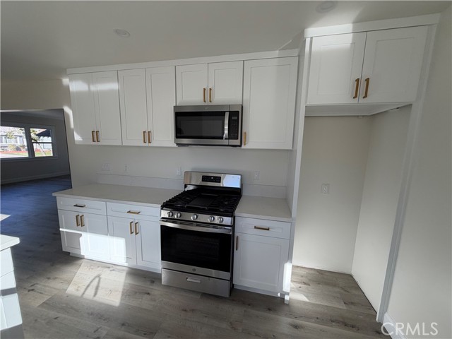 Detail Gallery Image 18 of 57 For 4128 Ostrom, Lakewood,  CA 90713 - 3 Beds | 2 Baths