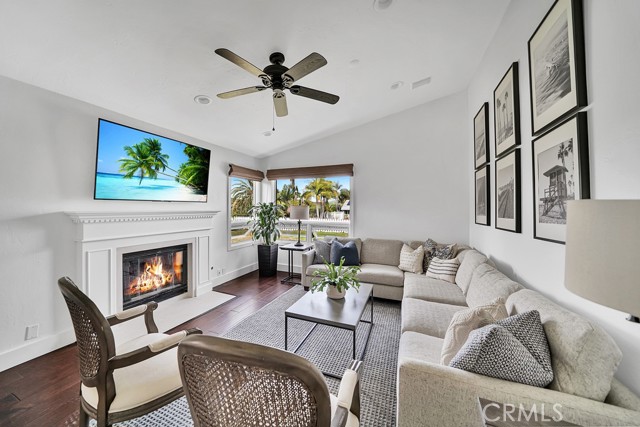 Detail Gallery Image 2 of 22 For 2897 Calle Heraldo, San Clemente,  CA 92673 - 4 Beds | 2 Baths