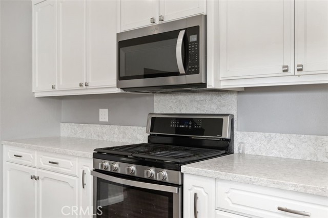 26434 Mccall Boulevard, Menifee CA: https://media.crmls.org/medias/f8fad3d1-d819-45c3-b4ee-4bfebc9765ce.jpg