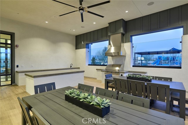 Detail Gallery Image 13 of 28 For 12777 Bolsa Dr, Corona,  CA 92880 - 4 Beds | 3/1 Baths