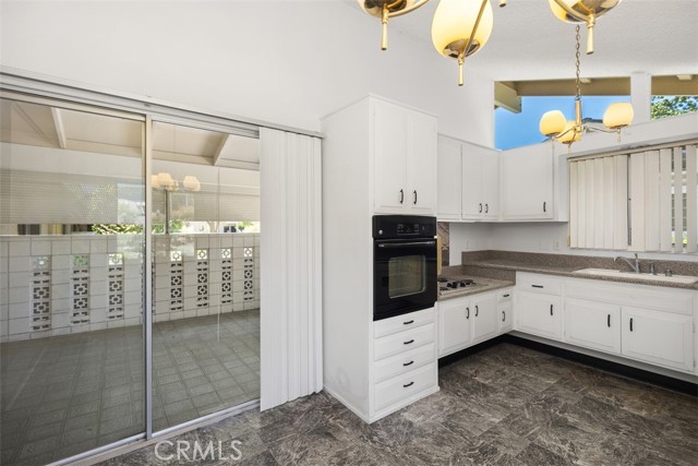 Detail Gallery Image 20 of 40 For 542 via Estrada a,  Laguna Woods,  CA 92637 - 2 Beds | 2 Baths