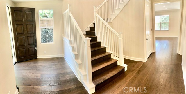 Detail Gallery Image 2 of 21 For 108 Omar, Irvine,  CA 92620 - 4 Beds | 4 Baths