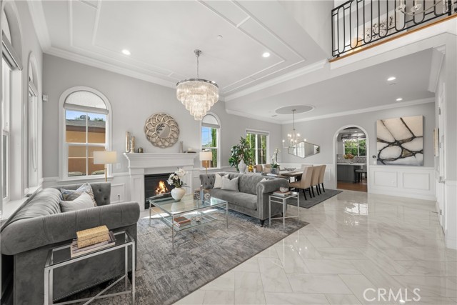 Image 9 of 47 For 6247 Ivar  