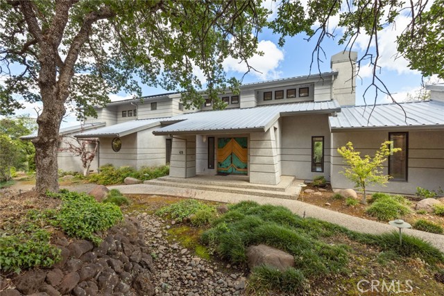 Detail Gallery Image 1 of 52 For 49 Spanish Garden Dr, Chico,  CA 95928 - 4 Beds | 4 Baths