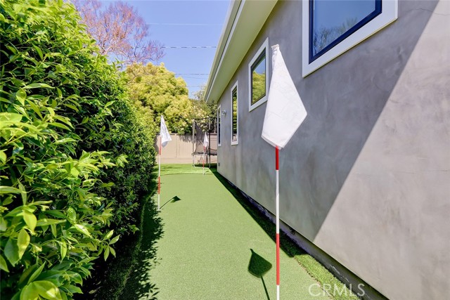 2812 Timothy Avenue, Redondo Beach, California 90278, 5 Bedrooms Bedrooms, ,4 BathroomsBathrooms,Residential,Sold,Timothy,SB23078863
