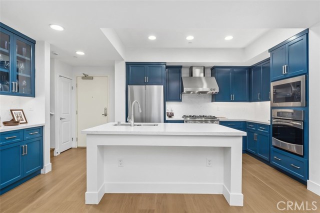 Detail Gallery Image 13 of 49 For 150 the Promenade #202,  Long Beach,  CA 90802 - 3 Beds | 3 Baths