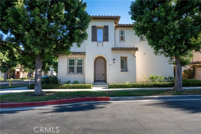 Detail Gallery Image 1 of 60 For 230 Tall Oak, Irvine,  CA 92603 - 4 Beds | 2/1 Baths