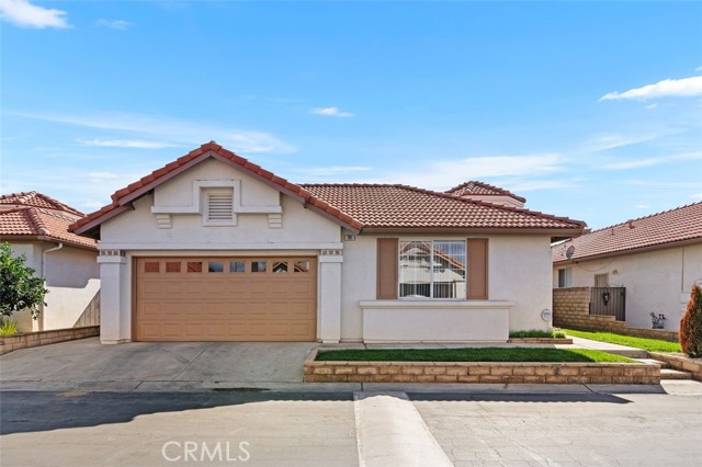 Detail Gallery Image 2 of 43 For 701 Bermuda Dr, Hemet,  CA 92543 - 3 Beds | 2 Baths