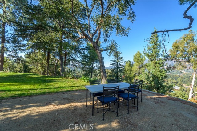 Detail Gallery Image 64 of 76 For 420 Inverness Dr, La Canada Flintridge,  CA 91011 - 6 Beds | 5/1 Baths