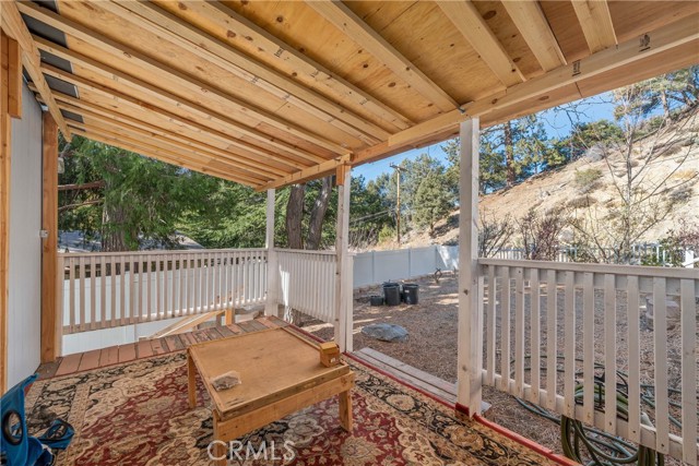 Detail Gallery Image 5 of 27 For 1025 Rivera, Wrightwood,  CA 92397 - 3 Beds | 2 Baths
