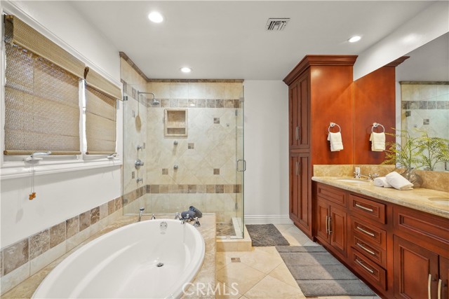 22550 Flamingo Street, Woodland Hills CA: https://media.crmls.org/medias/f8ff75cd-2b98-4245-8e1f-40487198985e.jpg