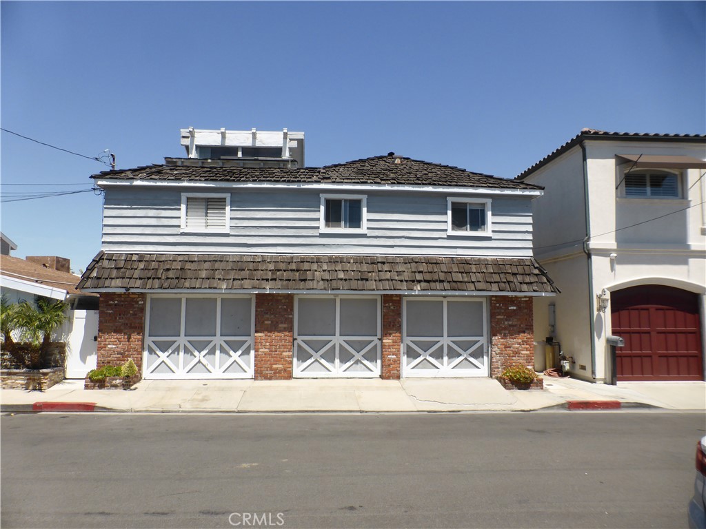 3602 Marcus Avenue