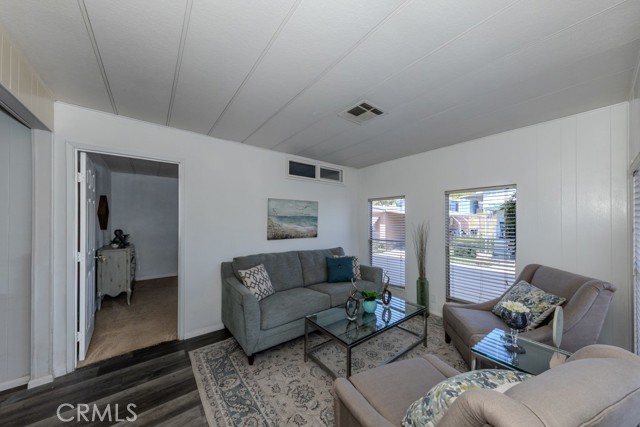2851 Rolling Hills Drive, Fullerton CA: https://media.crmls.org/medias/f9000dd4-0e9f-4ec5-8a88-f5c92f271bae.jpg