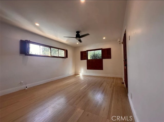 Detail Gallery Image 20 of 35 For 3021 W Clark Ave, Burbank,  CA 91505 - 3 Beds | 2 Baths