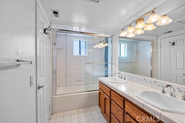 Detail Gallery Image 21 of 36 For 1101 21st Street, Hermosa Beach,  CA 90254 - 3 Beds | 2/1 Baths