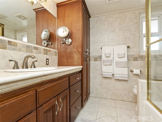 Detail Gallery Image 31 of 49 For 3626 N Madill Ave, Covina,  CA 91724 - 3 Beds | 2/1 Baths