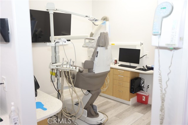 3950 Pierce St, Riverside CA: https://media.crmls.org/medias/f9010eac-8fce-45e1-b40d-4033c4e062e5.jpg