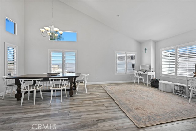 Detail Gallery Image 4 of 21 For 8714 Dania Ct, Santee,  CA 92071 - 5 Beds | 3 Baths