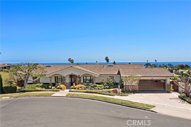 23012 Bering Sea Drive, Dana Point CA: https://media.crmls.org/medias/f903abbc-9f9a-43b3-8a01-539ba22fa292.jpg