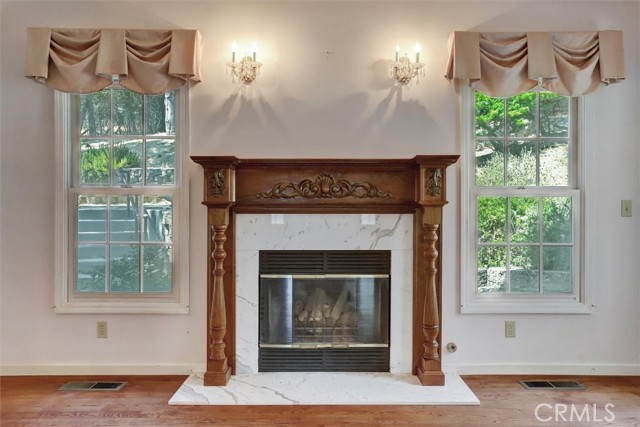 Detail Gallery Image 9 of 21 For 19555 Black Oak Ln, Grass Valley,  CA 95949 - 4 Beds | 4/2 Baths
