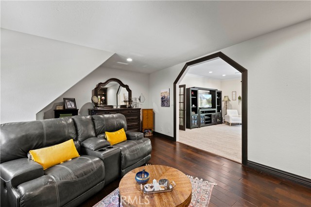25730 Sand Canyon Road, Canyon Country CA: https://media.crmls.org/medias/f9048e34-18c5-4fad-8c87-e8824aa42ea2.jpg