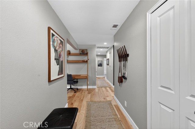 1463 Clock Ave, Redlands CA: https://media.crmls.org/medias/f9049a85-15f6-4e20-b60e-96a7f40a6e42.jpg