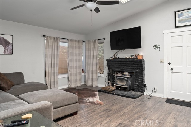 Detail Gallery Image 32 of 48 For 465 Waterford Dr, Chico,  CA 95973 - 5 Beds | 3 Baths