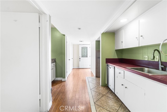 1731 E Wardlow Road, Long Beach CA: https://media.crmls.org/medias/f90621f3-fe30-4873-9aab-adc91ed5d495.jpg