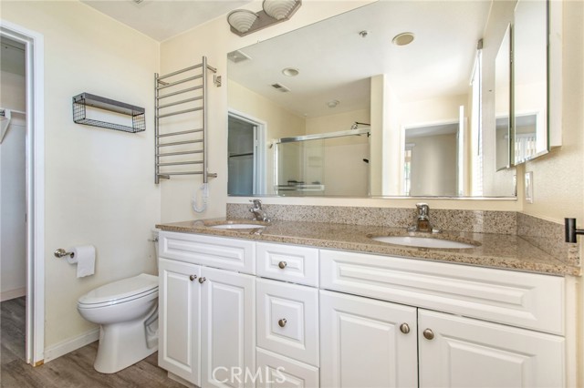 3270 Watermarke Place, Irvine CA: https://media.crmls.org/medias/f9069a8d-cf68-48c8-b886-8e2fc5307ef5.jpg