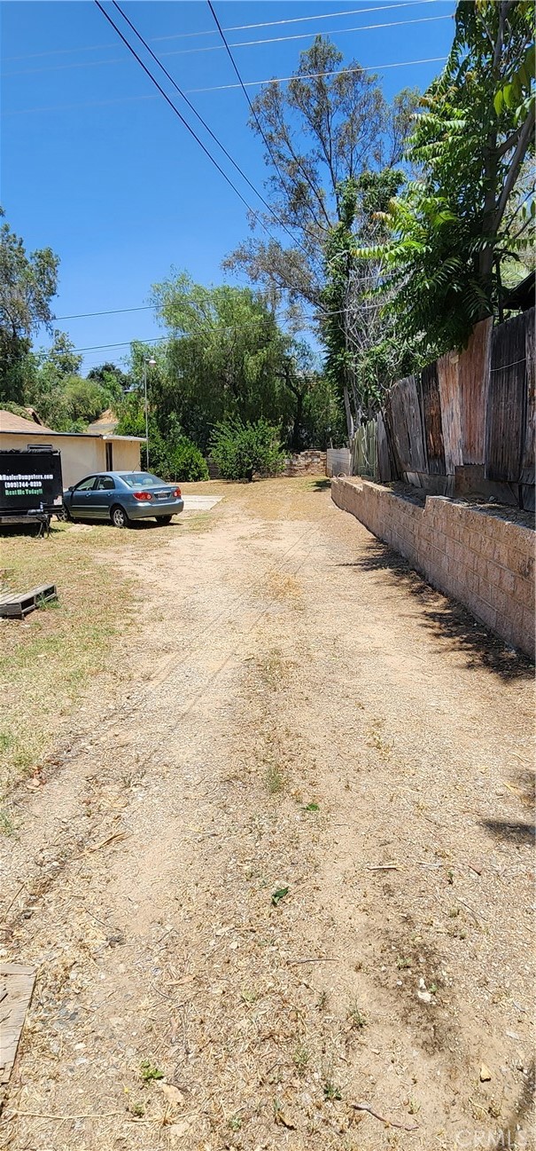 Image 17 of 27 For 35756 Grandview Drive