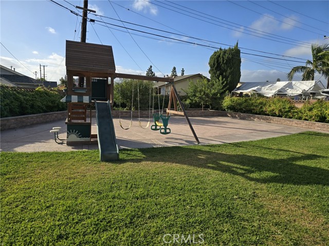 Detail Gallery Image 10 of 37 For 14131 Shirley St, Westminster,  CA 92683 - 4 Beds | 2 Baths