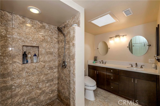 Detail Gallery Image 11 of 19 For 1231 Golden Rain Rd 70g,  Seal Beach,  CA 90740 - 2 Beds | 1 Baths