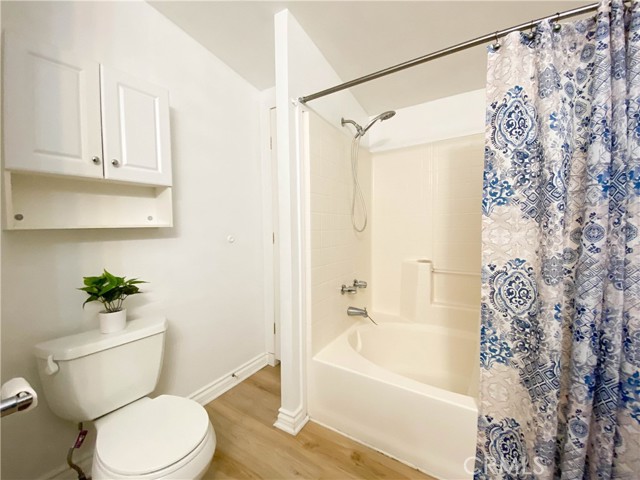 Detail Gallery Image 16 of 32 For 2140 Mentone Blvd #63,  Mentone,  CA 92359 - 3 Beds | 2 Baths