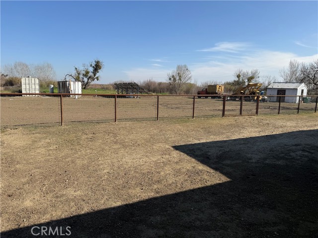 Detail Gallery Image 70 of 70 For 25565 Road 13, Chowchilla,  CA 93610 - 4 Beds | 3 Baths