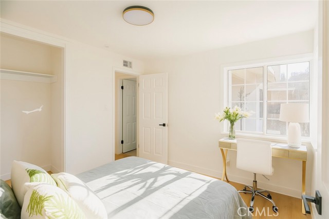 11432 REVA DR, Garden Grove CA: https://media.crmls.org/medias/f9097035-2e68-4b99-8896-8fd5e9ad604a.jpg