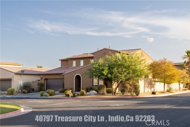 Detail Gallery Image 3 of 66 For 40797 Treasure City Ln, Indio,  CA 92203 - 5 Beds | 4 Baths